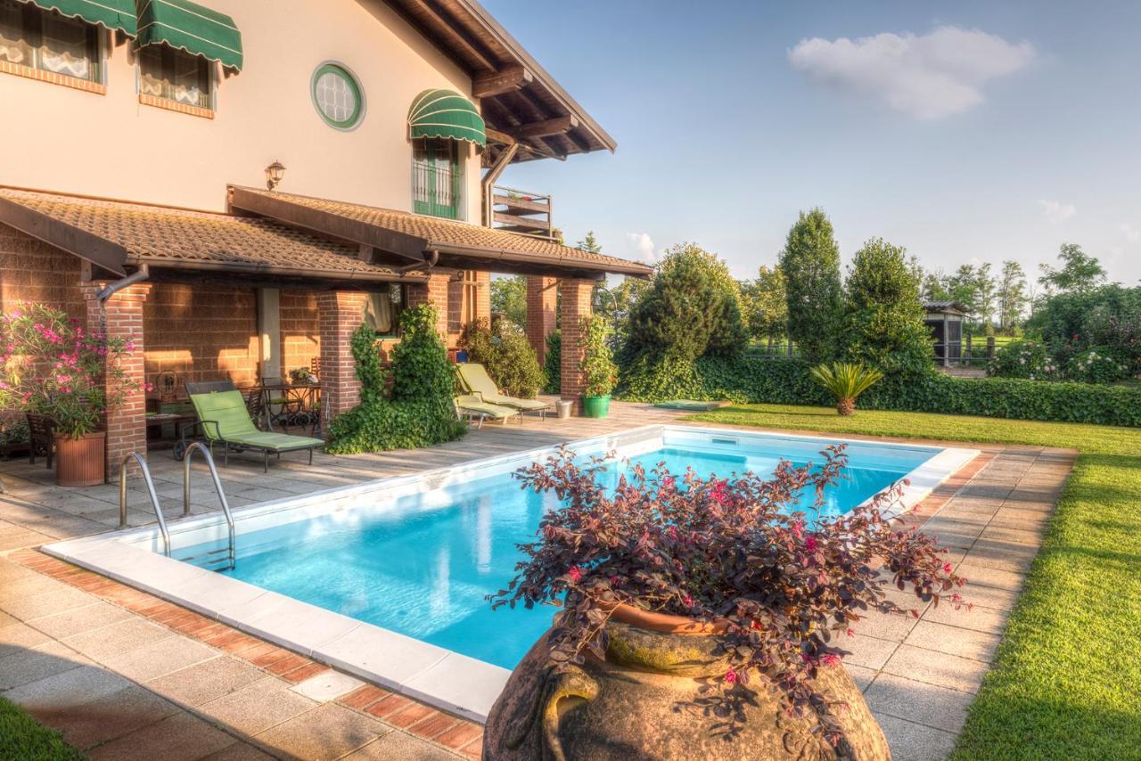 Agriturismo Maiocchi Villa Borgarello Exterior foto